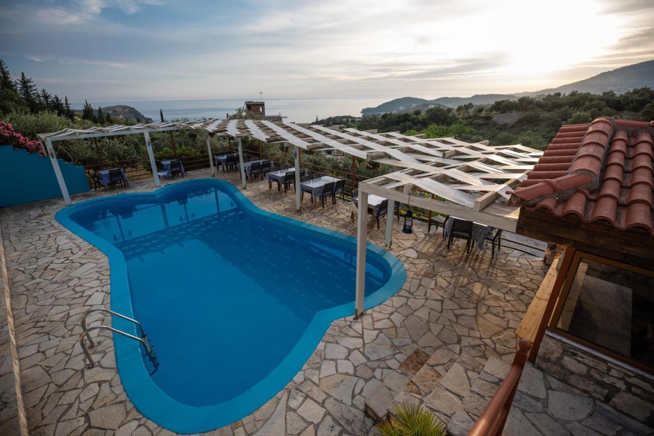 Hotel Panorama Himare Exteriör bild