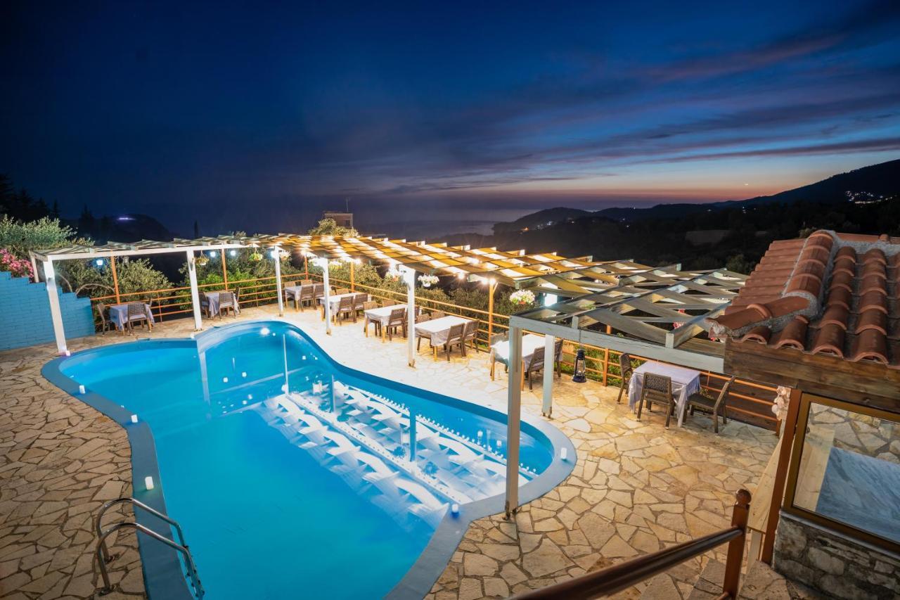 Hotel Panorama Himare Exteriör bild