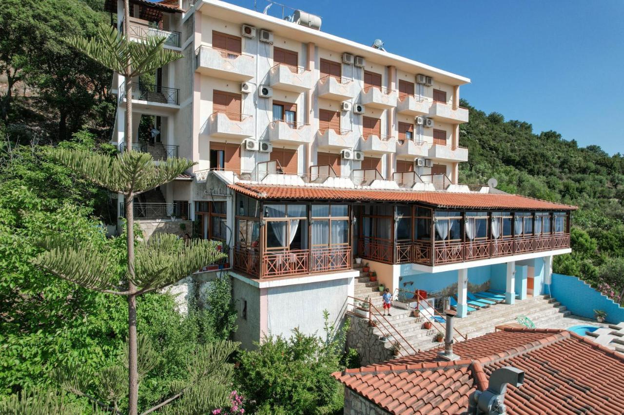 Hotel Panorama Himare Exteriör bild